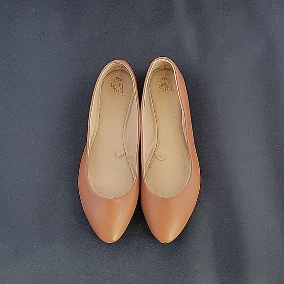 TIME AND TRU SLIP ON POINTED TOE WOMEN'S FLAT SHOES - Picture 4 of 12